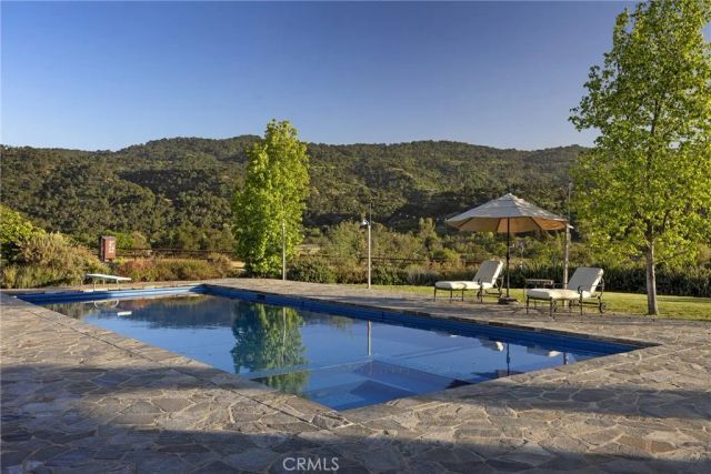 10585 Santa Paula Ojai Road, Ojai, CA 93060