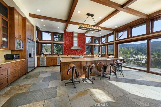 10585 Santa Paula Ojai Road, Ojai, CA 93060