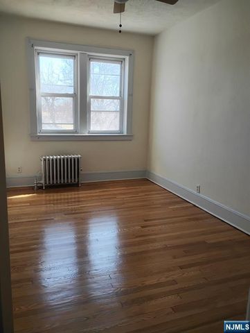 130-2 Rutherford Place 2L, North Arlington, NJ 07031