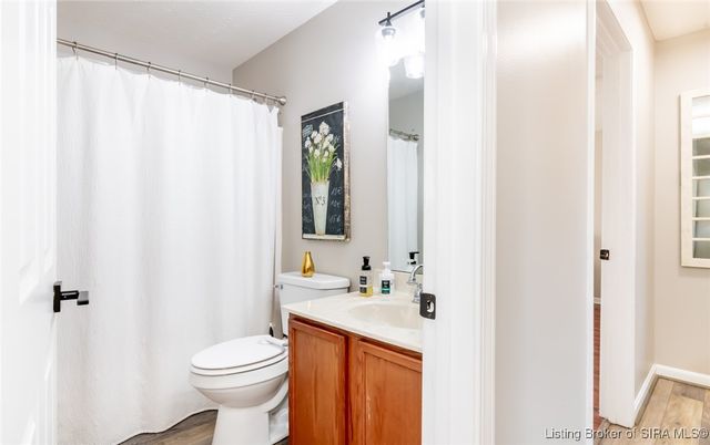 400 Reba Jackson Drive, Jeffersonville, IN 47130