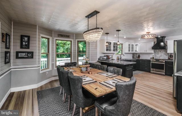 1729 BUCK MOUNTAIN RD, Bentonville, VA 22610