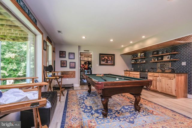 1729 BUCK MOUNTAIN RD, Bentonville, VA 22610