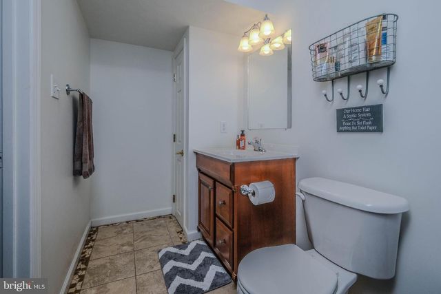 1729 BUCK MOUNTAIN RD, Bentonville, VA 22610