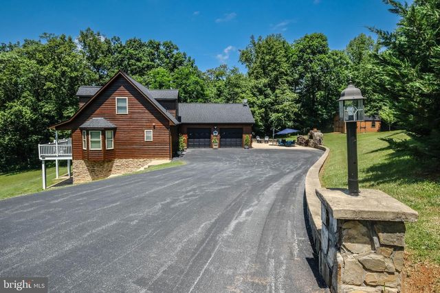 1729 BUCK MOUNTAIN RD, Bentonville, VA 22610