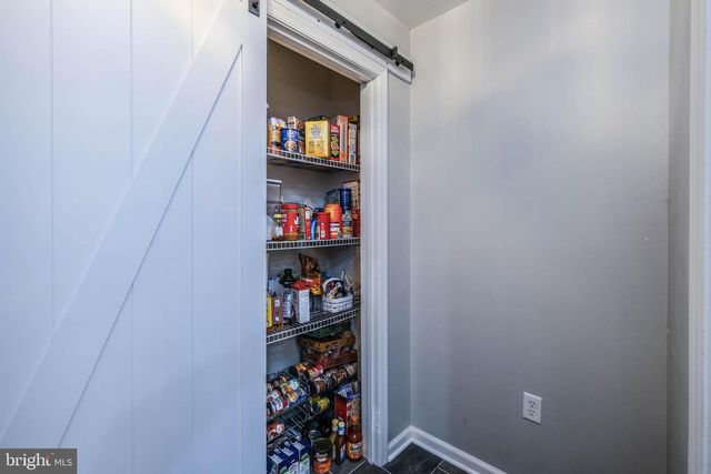 1729 BUCK MOUNTAIN RD, Bentonville, VA 22610