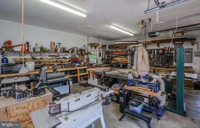 1729 BUCK MOUNTAIN RD, Bentonville, VA 22610