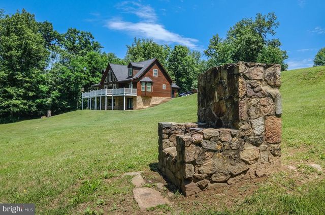 1729 BUCK MOUNTAIN RD, Bentonville, VA 22610