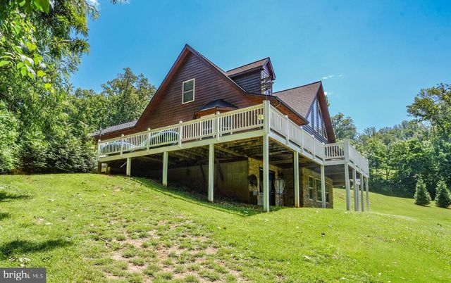 1729 BUCK MOUNTAIN RD, Bentonville, VA 22610