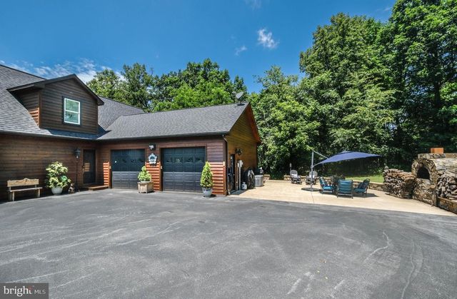 1729 BUCK MOUNTAIN RD, Bentonville, VA 22610