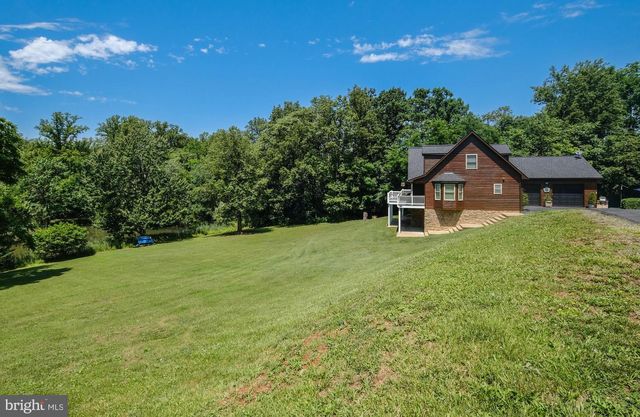 1729 BUCK MOUNTAIN RD, Bentonville, VA 22610