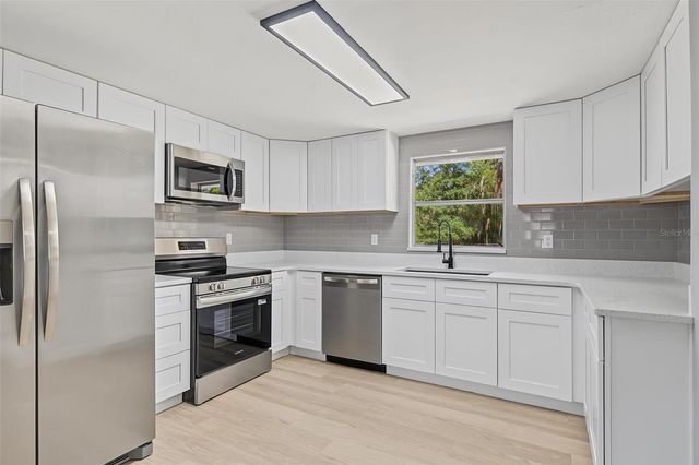 10025 CHESTNUT DRIVE, Hudson, FL 34669
