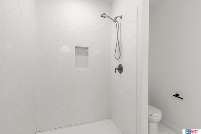 9028 Trader Drive, Lincoln, NE 68507