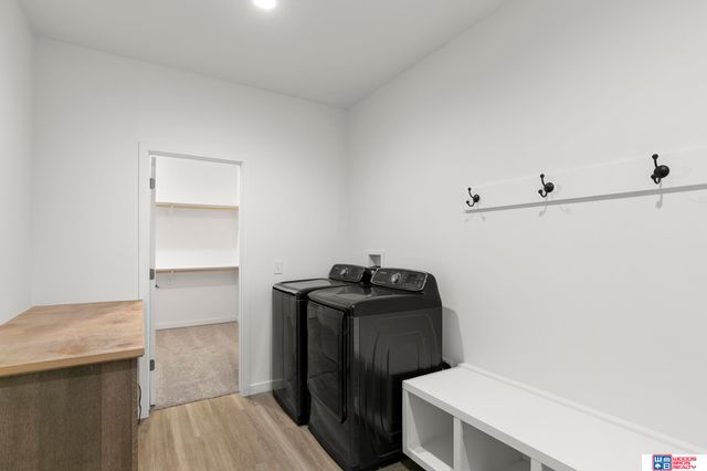 9028 Trader Drive, Lincoln, NE 68507