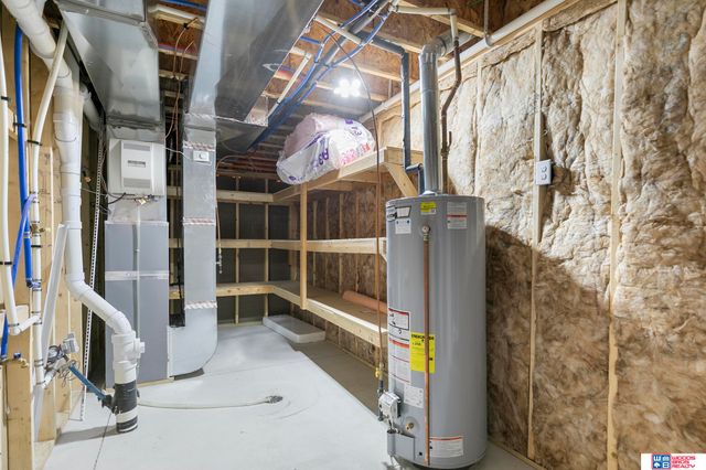 9028 Trader Drive, Lincoln, NE 68507