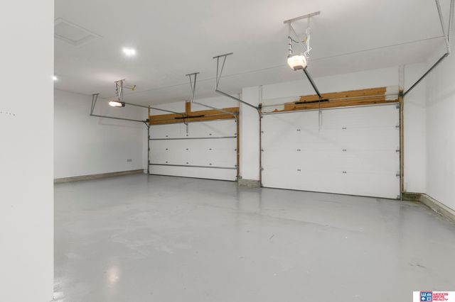 9028 Trader Drive, Lincoln, NE 68507