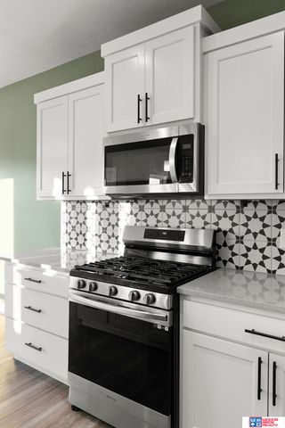 9028 Trader Drive, Lincoln, NE 68507