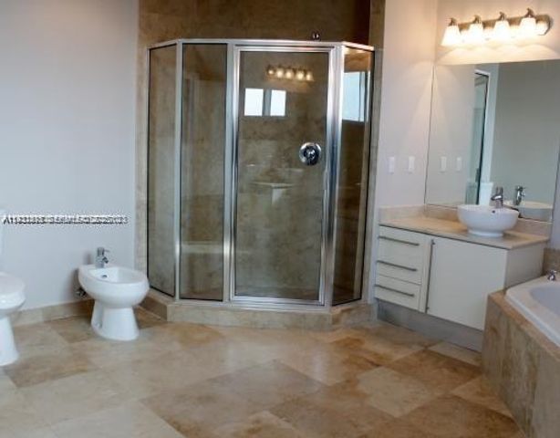 700 NE 25th St 1504, Miami, FL 33137