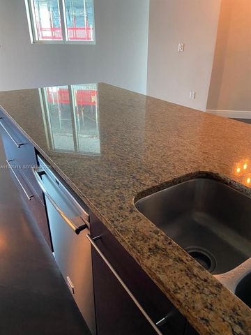 700 NE 25th St 1504, Miami, FL 33137