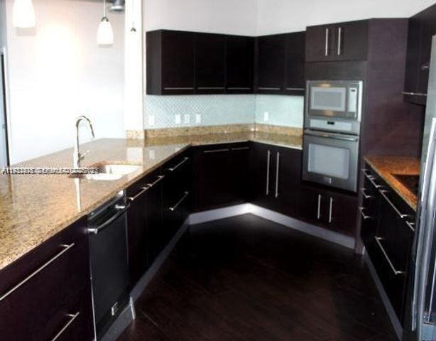 700 NE 25th St 1504, Miami, FL 33137
