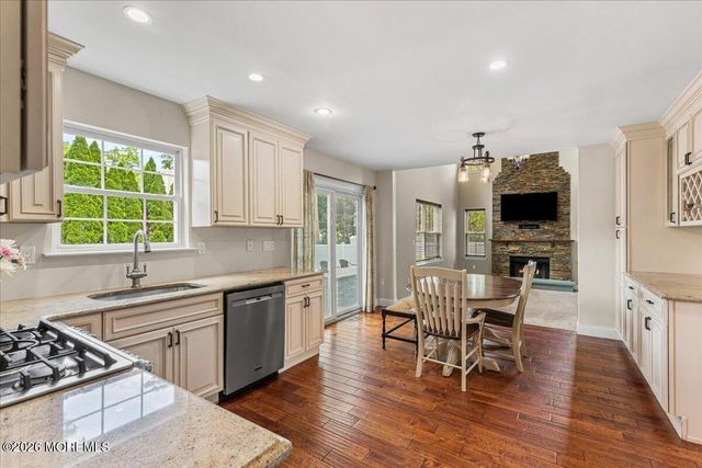 49 Diamond Lane, Howell, NJ 07731