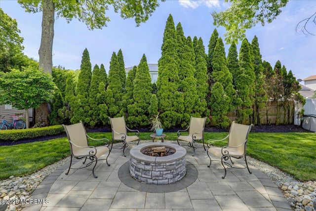 49 Diamond Lane, Howell, NJ 07731