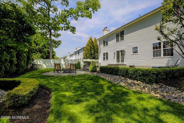 49 Diamond Lane, Howell, NJ 07731