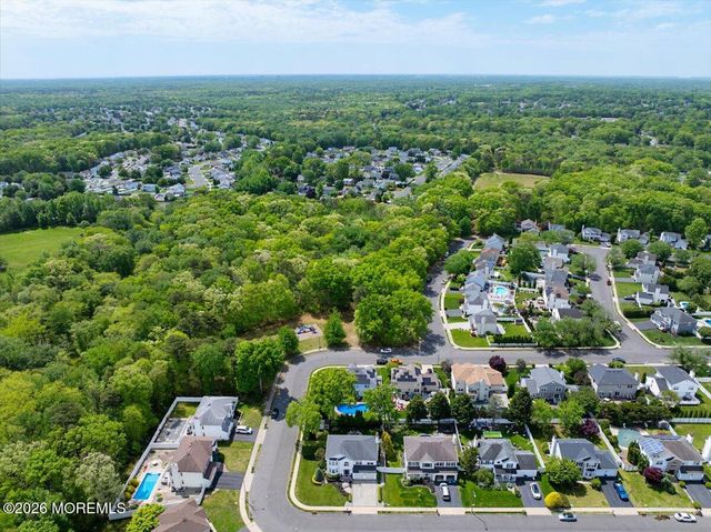 49 Diamond Lane, Howell, NJ 07731