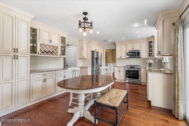 49 Diamond Lane, Howell, NJ 07731