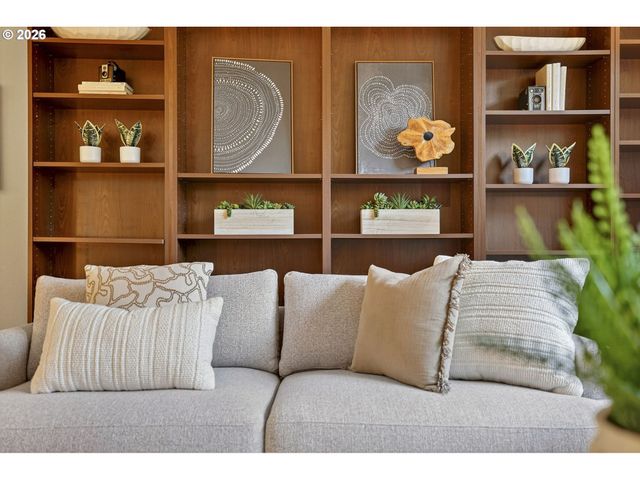 6123 Ne 34TH Ave, Portland, OR 97211