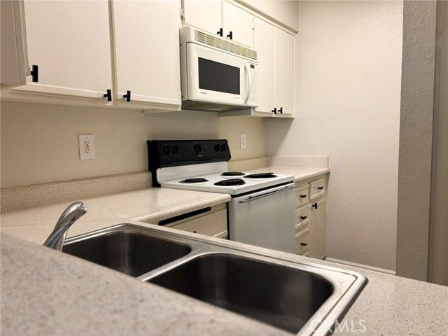 10655 Lemon Avenue 4008, Rancho Cucamonga, CA 91737