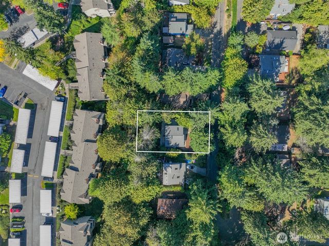 1271 Bay Lp SW, Tumwater, WA 98512