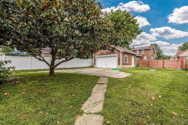 3662 Herbert Avenue, Cheviot, OH 45211