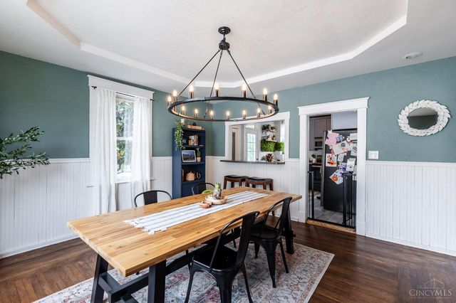 3662 Herbert Avenue, Cheviot, OH 45211