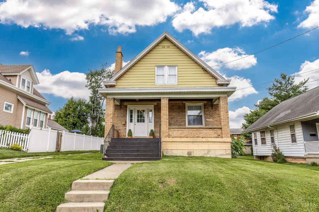 3662 Herbert Avenue, Cheviot, OH 45211