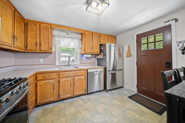 45 Applevale Drive, Dover, NH 03820