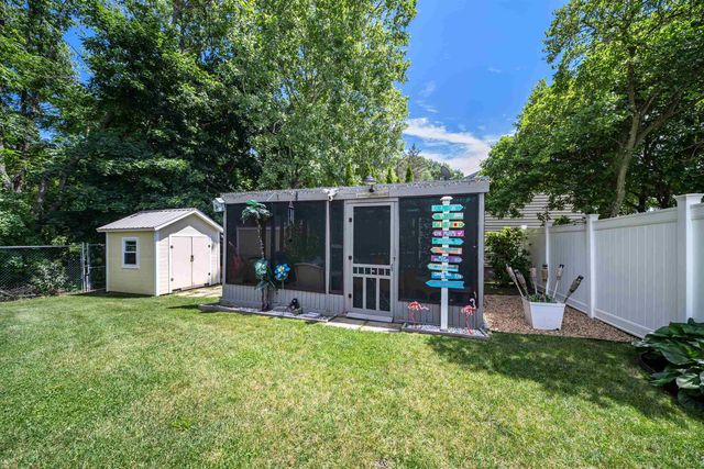 45 Applevale Drive, Dover, NH 03820