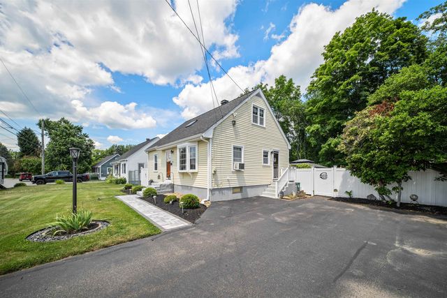 45 Applevale Drive, Dover, NH 03820