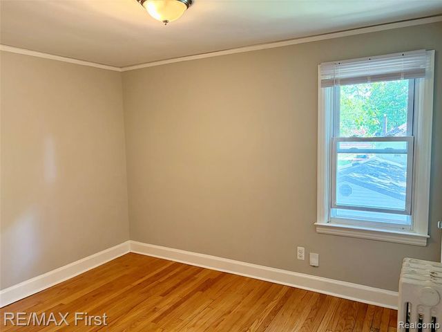 383 W Chesterfield Street, Ferndale, MI 48220