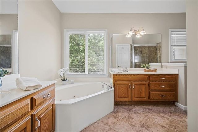 6004 Fairwood Bend NW, Acworth, GA 30101