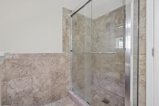 6004 Fairwood Bend NW, Acworth, GA 30101