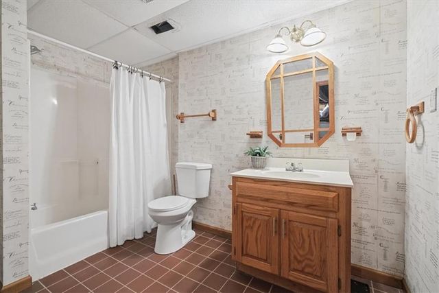 6004 Fairwood Bend NW, Acworth, GA 30101