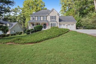6004 Fairwood Bend NW, Acworth, GA 30101