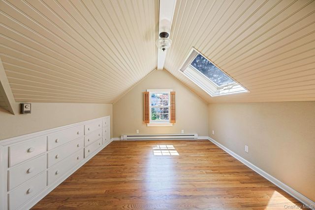 194 Huntington Bay Road, Huntington, NY 11743