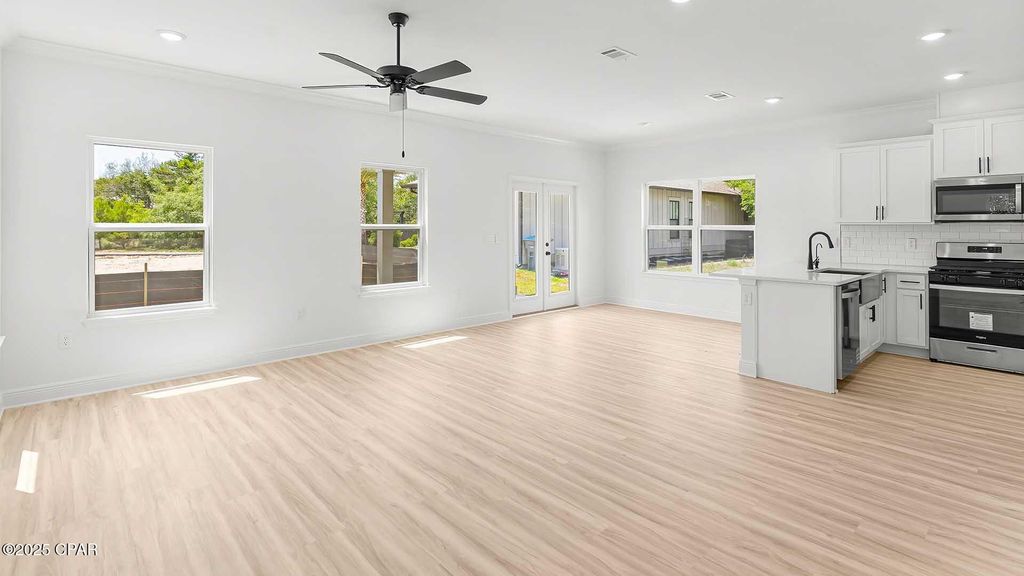 Image 16 of property listing at 3551 Cottage Cove Lane, Panama City Beach, FL 32408