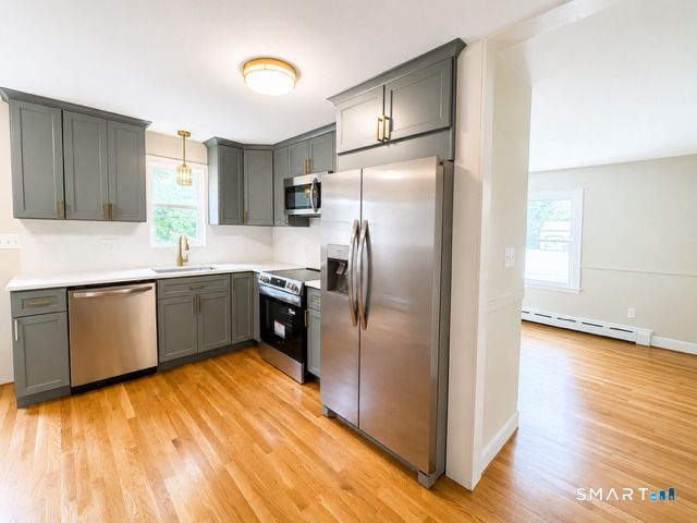 18 Norton Road, East Windsor, CT 06016