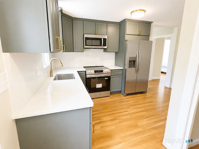 18 Norton Road, East Windsor, CT 06016