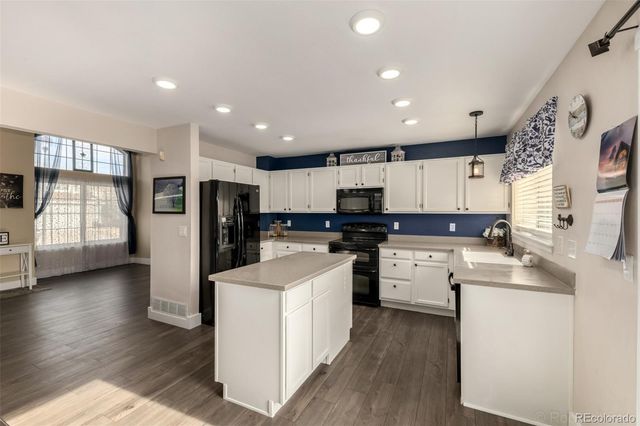 8894 Miners Street, Highlands Ranch, CO 80126