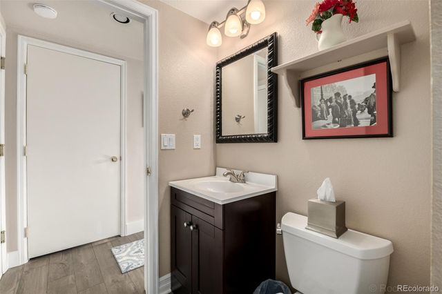 8894 Miners Street, Highlands Ranch, CO 80126