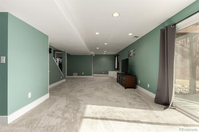 8894 Miners Street, Highlands Ranch, CO 80126