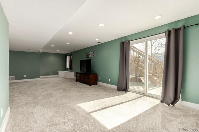 8894 Miners Street, Highlands Ranch, CO 80126